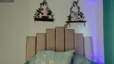 Ivi Alejandra  online show from 03-25-26, 10:16