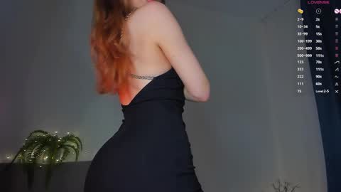 Snapshot of eviesapphire chatting on 09-20-25, 09:16 Sofia online show from 09-20-25, 09:16