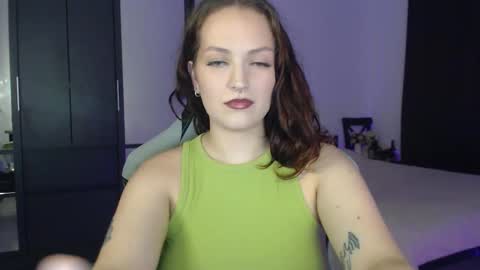 Lessie online show from 10-15-25, 09:04