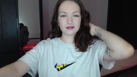 Lessie online show from 11-04-25, 07:46