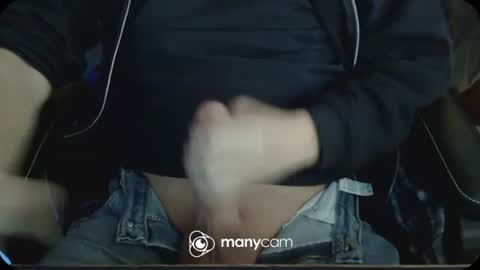 Snapshot of evilshadow41 chatting on 02-22-25, 08:31 Shadow online show from 02-22-25, 08:31