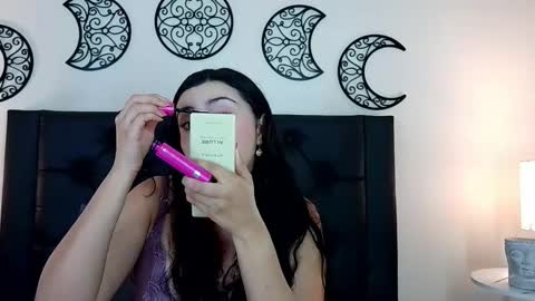 Snapshot of evoletmk chatting on 02-06-26, 06:00 Evolet online show from 02-06-26, 06:00