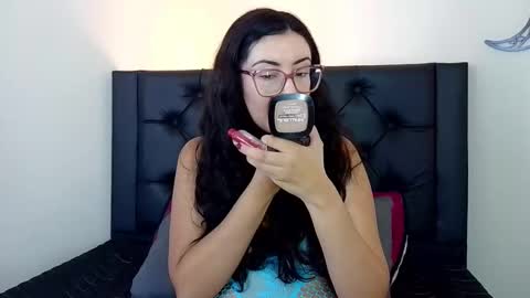 Snapshot of evoletmk chatting on 02-22-26, 05:22 Evolet online show from 02-22-26, 05:22