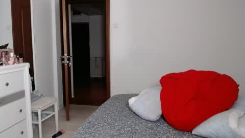 Snapshot of evolett chatting on 02-15-25, 04:58 ONLYFANS There are legends that in this room all your wishes can come true Private is Open online show from 02-15-25, 04:58