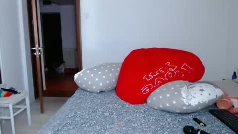 Snapshot of evolett chatting on 11-06-25, 03:35 ONLYFANS There are legends that in this room all your wishes can come true Private is Open online show from 11-06-25, 03:35