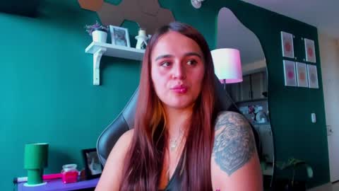EVY online show from 05-15-26, 06:26