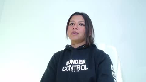 Im Evy online show from 02-01-26, 07:40