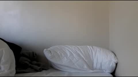 ewane0725 online show from 04-28-26, 07:57