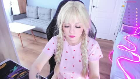  Amy  online show from 04-07-26, 09:43