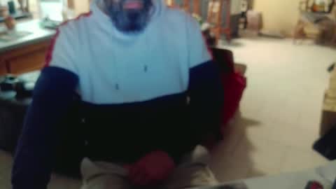 Gio online show from 03-28-26, 07:02