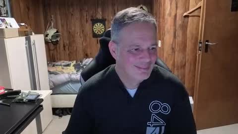 Snapshot of exibe1219 chatting on 01-18-25, 03:27 exibe1219 online show from 01-18-25, 03:27