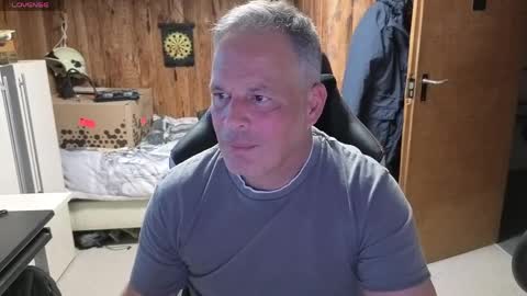 Snapshot of exibe1219 chatting on 04-04-26, 03:20 exibe1219 online show from 04-04-26, 03:20