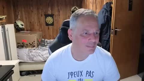 Snapshot of exibe1219 chatting on 04-06-26, 10:16 exibe1219 online show from 04-06-26, 10:16