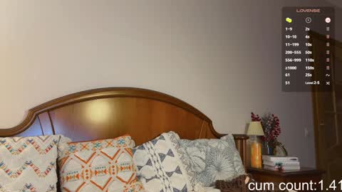 Snapshot of existencee chatting on 01-18-25, 02:02 Anna online show from 01-18-25, 02:02