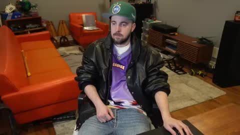 exjockstud online show from 09-29-25, 02:16