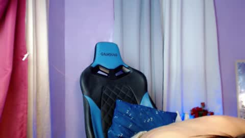 Snapshot of exotic_blacklixexx69 chatting on 12-12-24, 05:31 Lixe online show from 12-12-24, 05:31