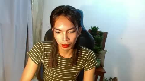 Snapshot of exotic_blacklixexx69 chatting on 03-10-25, 06:12 Lixe online show from 03-10-25, 06:12