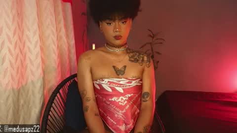 Snapshot of exotic_medussapp chatting on 07-09-26, 07:23 Soy Carla online show from 07-09-26, 07:23