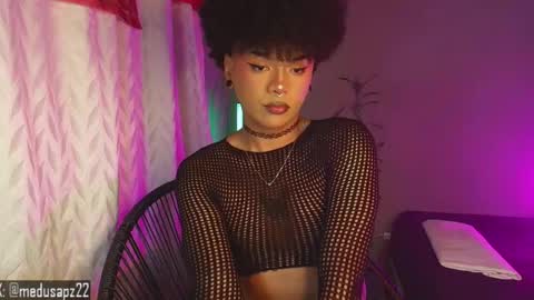 Snapshot of exotic_medussapp chatting on 07-17-26, 08:21 Soy Carla online show from 07-17-26, 08:21