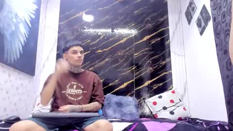 exotichot_couple online show from 05-18-26, 11:32