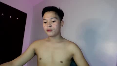 Snapshot of exotichugecock chatting on 12-06-24, 04:38 Jan online show from 12-06-24, 04:38