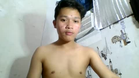 Snapshot of exotichugecock chatting on 12-23-24, 01:56 Jan online show from 12-23-24, 01:56