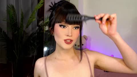 Snapshot of expensive_candyx chatting on 12-12-24, 02:55 Candy online show from 12-12-24, 02:55