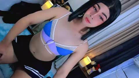 Snapshot of expensive_elise chatting on 07-17-26, 06:57 expensive_elise online show from 07-17-26, 06:57