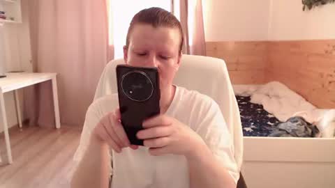 Crystal online show from 06-27-26, 06:46