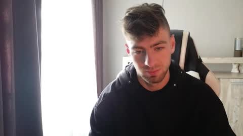 Snapshot of exstayz chatting on 10-02-25, 06:09 Sweetheart online show from 10-02-25, 06:09