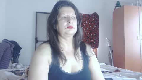Snapshot of extasymature chatting on 04-20-26, 05:10 ExtasyMature online show from 04-20-26, 05:10