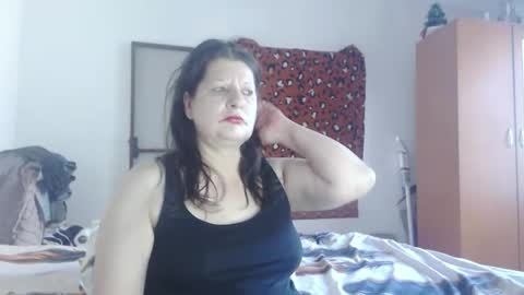 Snapshot of extasymature chatting on 05-01-26, 05:12 ExtasyMature online show from 05-01-26, 05:12