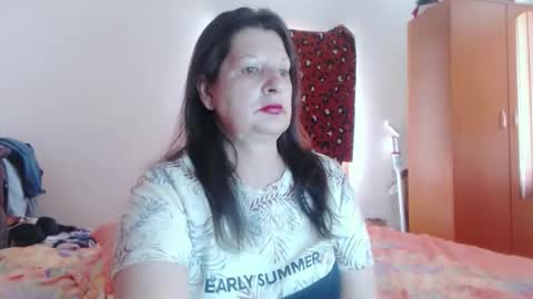 Snapshot of extasymature chatting on 05-16-26, 10:36 ExtasyMature online show from 05-16-26, 10:36