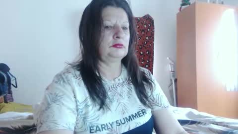Snapshot of extasymature chatting on 05-31-26, 07:59 ExtasyMature online show from 05-31-26, 07:59