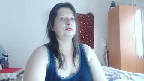 Snapshot of extasymature chatting on 06-05-26, 05:25 ExtasyMature online show from 06-05-26, 05:25