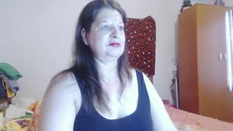 Snapshot of extasymature chatting on 07-06-26, 05:26 ExtasyMature online show from 07-06-26, 05:26