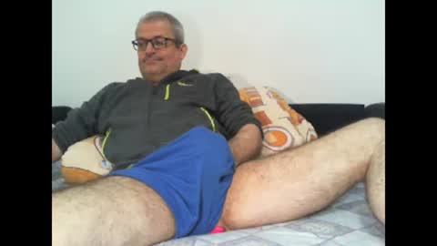 Snapshot of eyes12 chatting on 04-22-26, 05:21 GEORGE online show from 04-22-26, 05:21