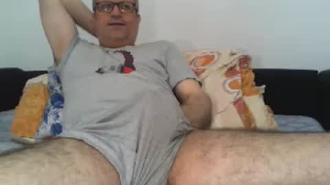 Snapshot of eyes12 chatting on 06-23-26, 05:16 GEORGE online show from 06-23-26, 05:16