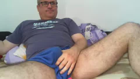 Snapshot of eyes12 chatting on 07-12-26, 02:35 GEORGE online show from 07-12-26, 02:35