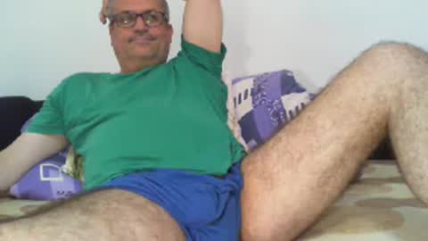 Snapshot of eyes12 chatting on 07-15-26, 12:10 GEORGE online show from 07-15-26, 12:10