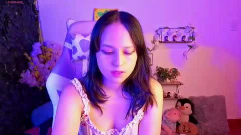 eymmy_24 online show from 02-19-26, 03:02