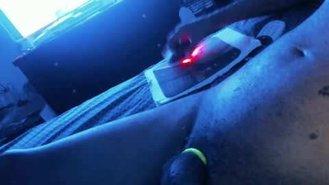 ezeddie2015 online show from 12-31-24, 01:15