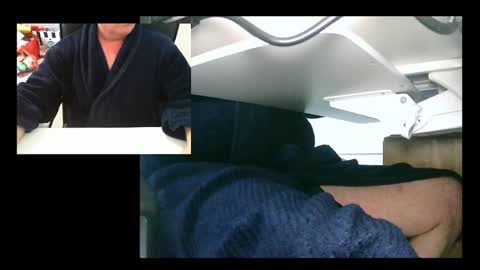 Snapshot of ezondi1 chatting on 12-27-24, 10:16 EZONDI online show from 12-27-24, 10:16