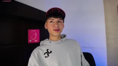 Juan online show from 10-05-25, 04:55