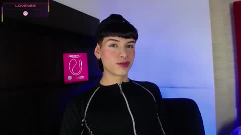 Juan online show from 10-16-25, 04:57