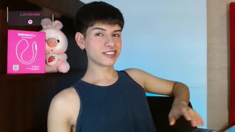 Juan online show from 11-12-25, 05:08