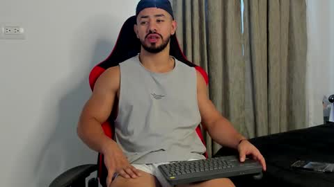 Ezzio Scolaro online show from 03-13-26, 10:27