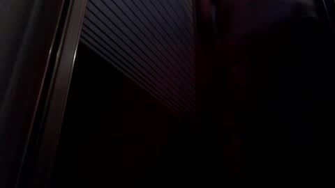 Snapshot of f4rtmaker chatting on 03-05-25, 10:32 f4rtmaker online show from 03-05-25, 10:32