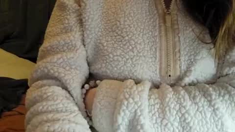 Snapshot of faberini chatting on 01-24-25, 01:45 FabOmobono online show from 01-24-25, 01:45