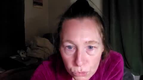 Snapshot of faberini chatting on 02-05-25, 04:48 FabOmobono online show from 02-05-25, 04:48